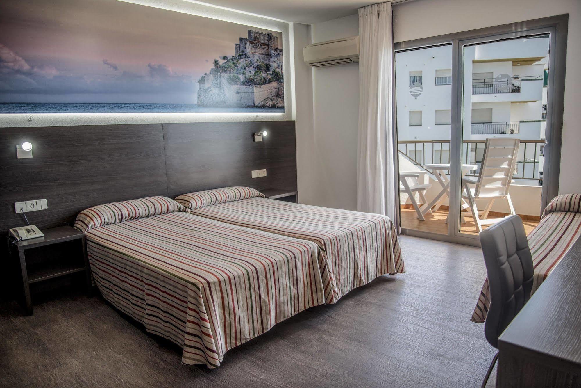 Hotel Prado II Пеніскола Екстер'єр фото
